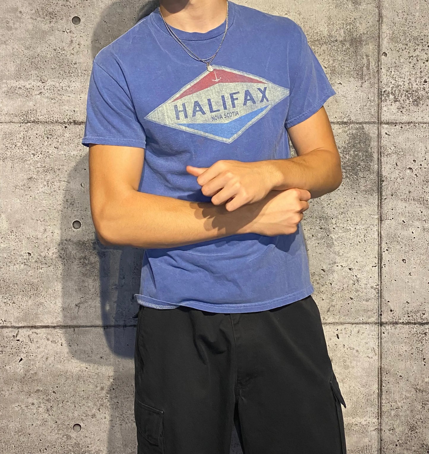 Tee-shirt Halifax vintage Storing