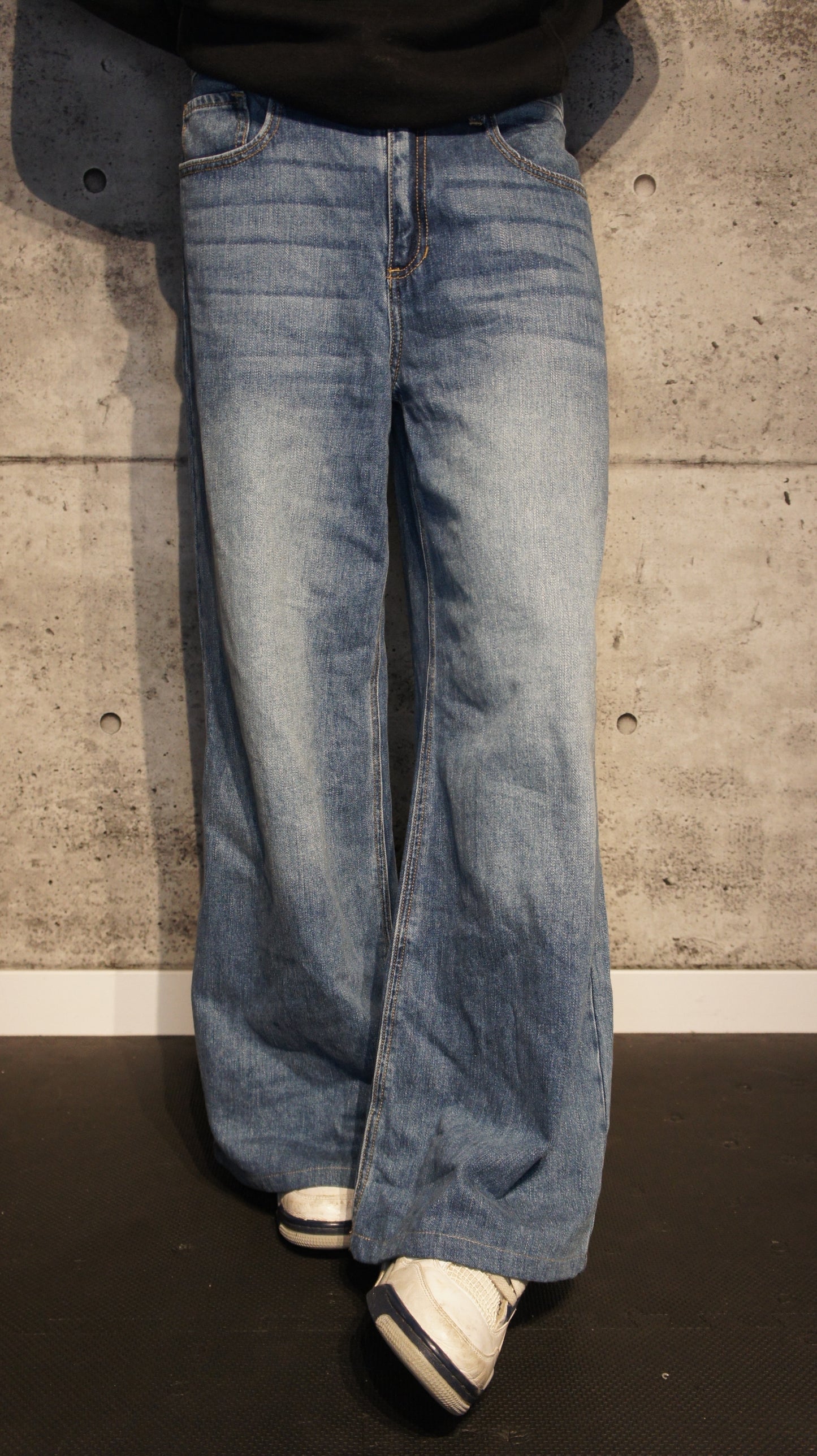 Jeans éléphant délavé Storing