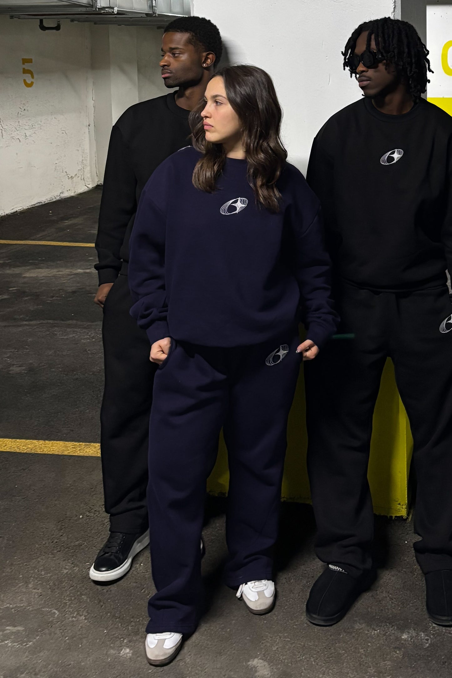 URBAN AESTHETICS BLUE SWEATPANTS Storing