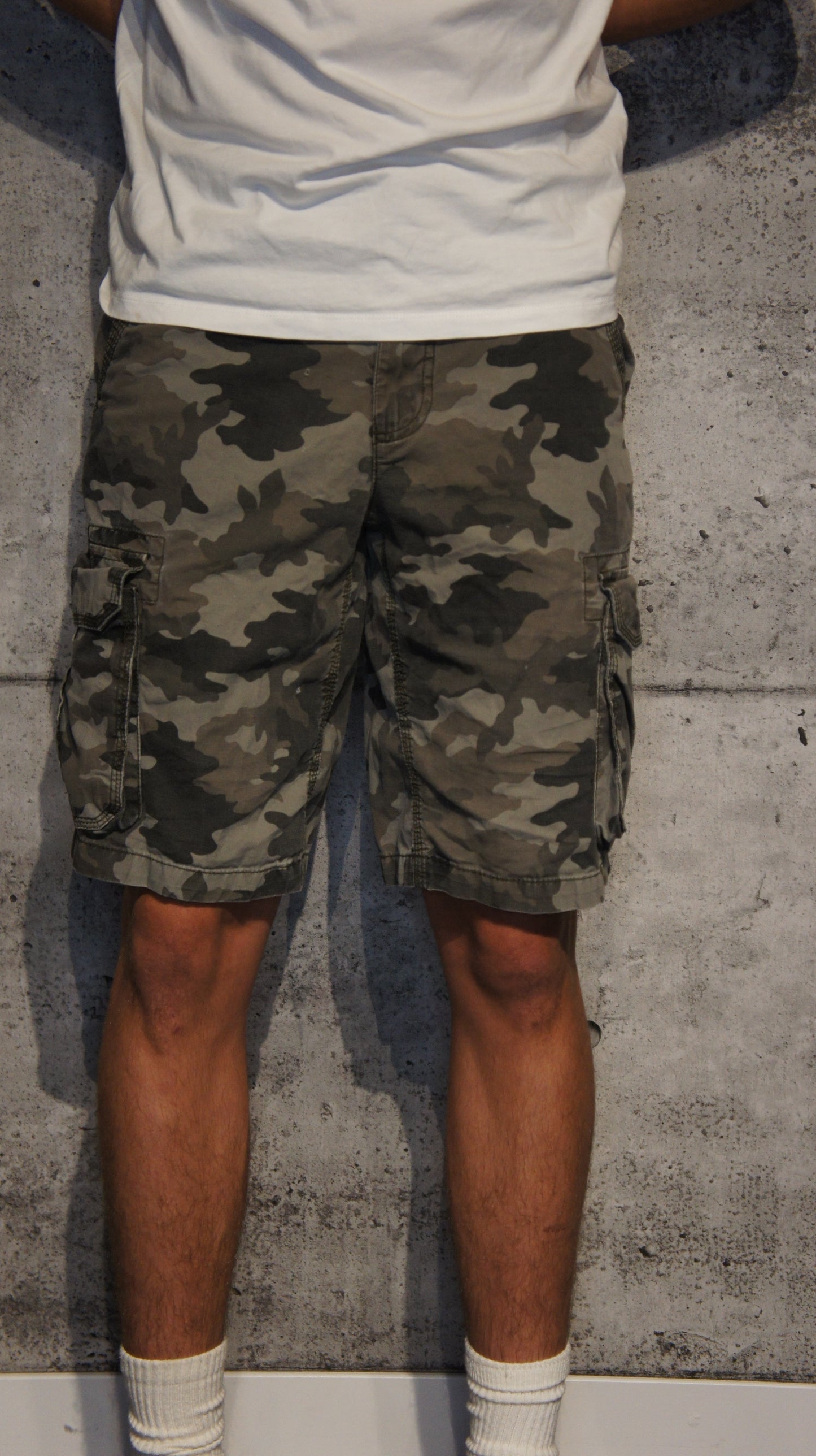 Short cargo militaire